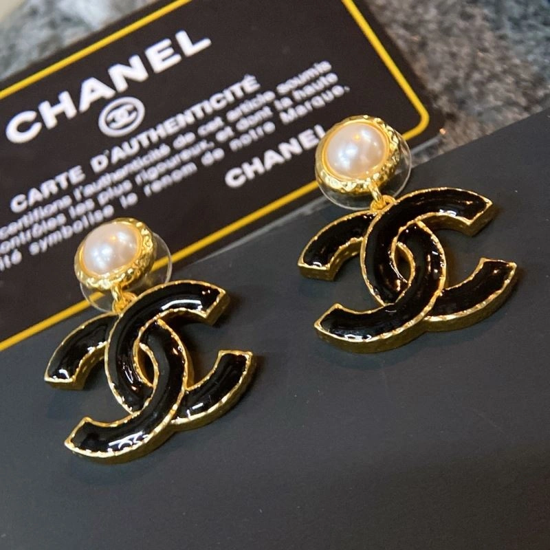 Chanel Earrings Functional 228953