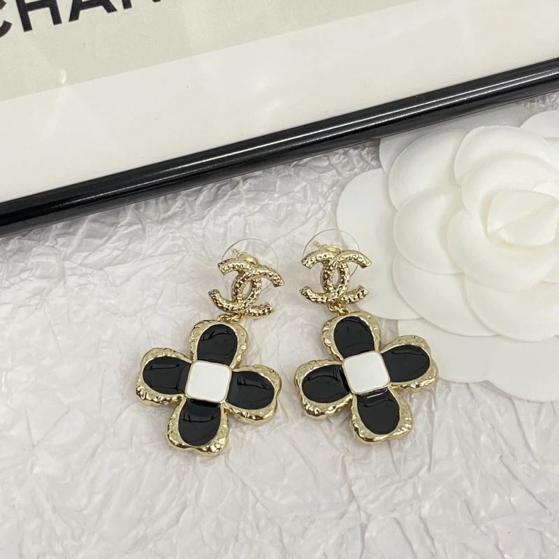 UrbanStyle Chanel Earrings 229046