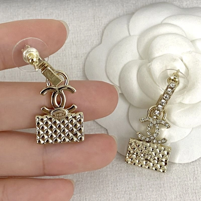 Tailored Chanel Earrings 228983