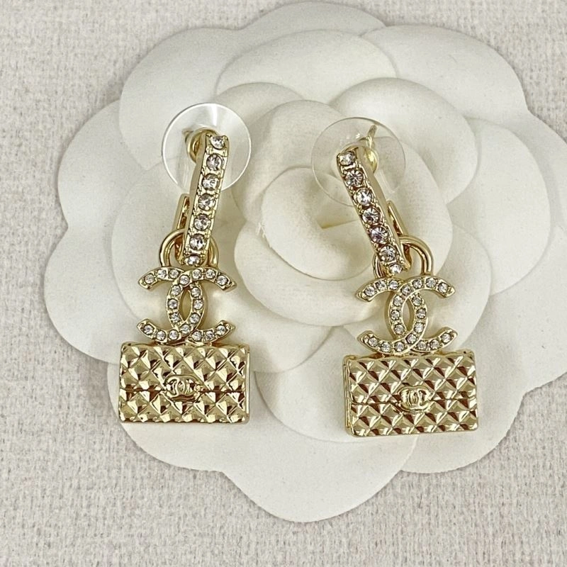 Tailored Chanel Earrings 228983