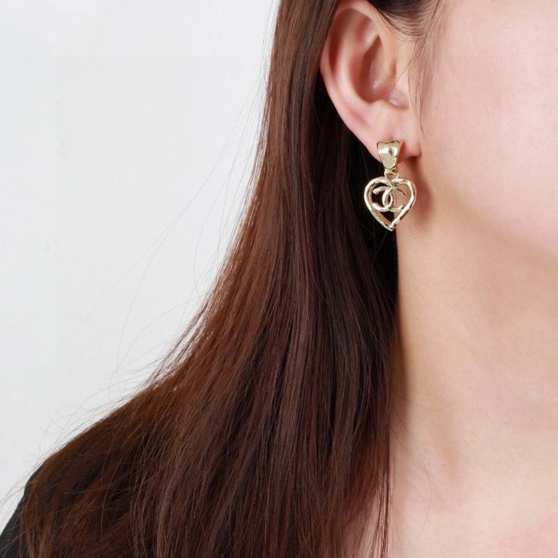 Contemporary Chanel Earrings 228949