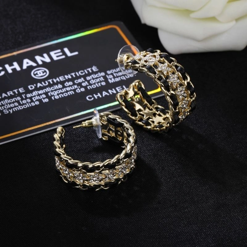 Chanel Earrings Comfortable 228947