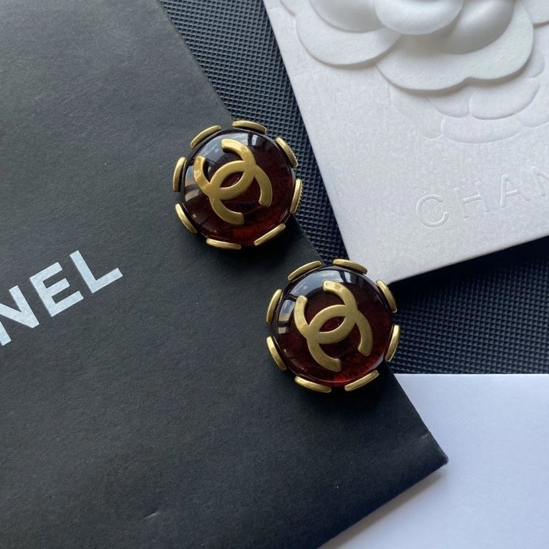 Unique Chanel Earrings 228944