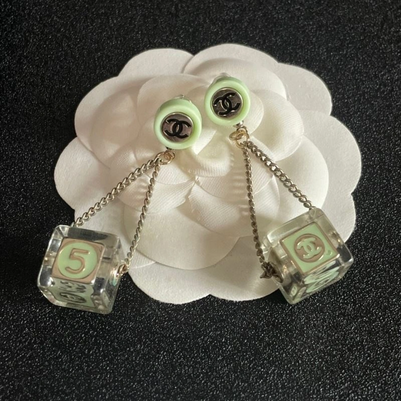 MultiPurpose Chanel Earrings 228984
