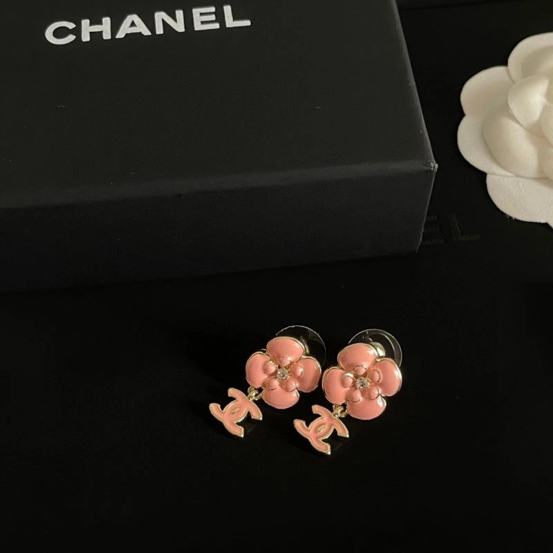 Sporty Chanel Earrings 228938