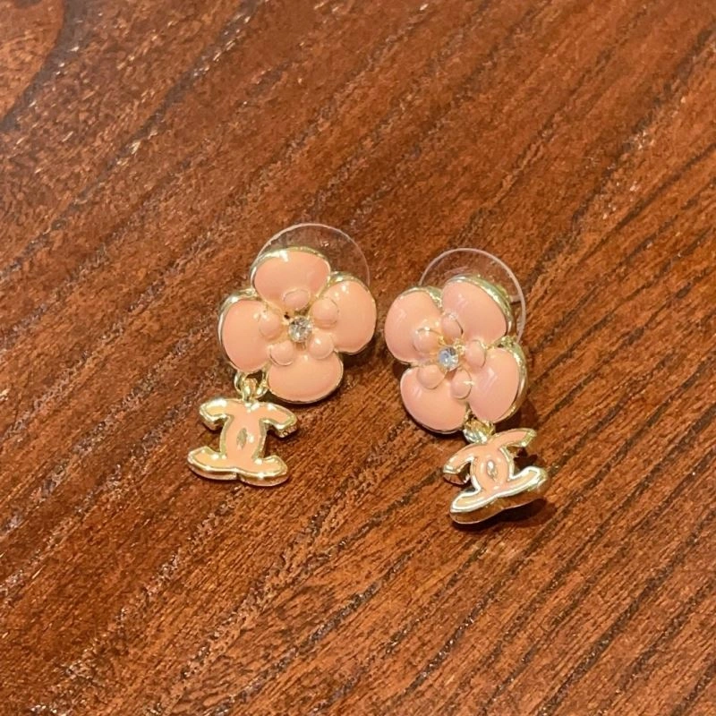 Sporty Chanel Earrings 228938