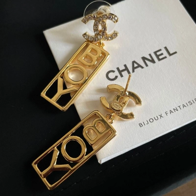 Chanel Earrings Flexible 228994