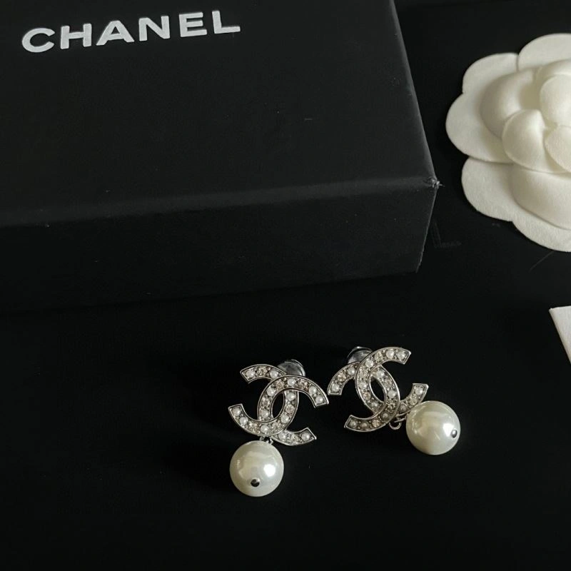 Chanel Earrings ComfortFit 228936