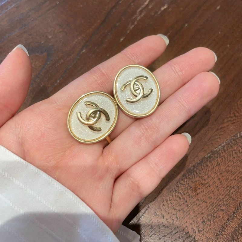 Chanel Earrings Stylish 228954