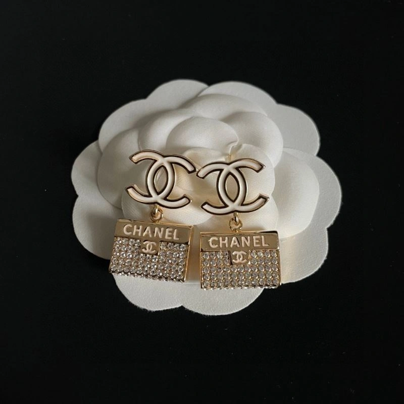 Chanel Earrings StreetReady 228941