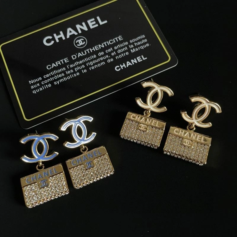 Chanel Earrings StreetReady 228941