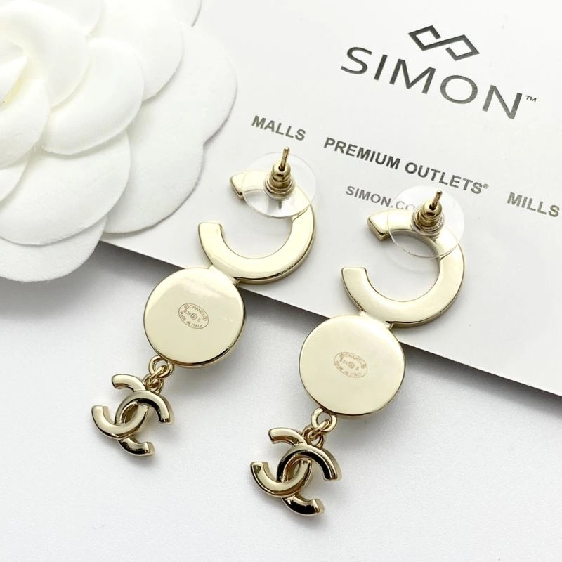 Affordable Chanel Earrings 228919