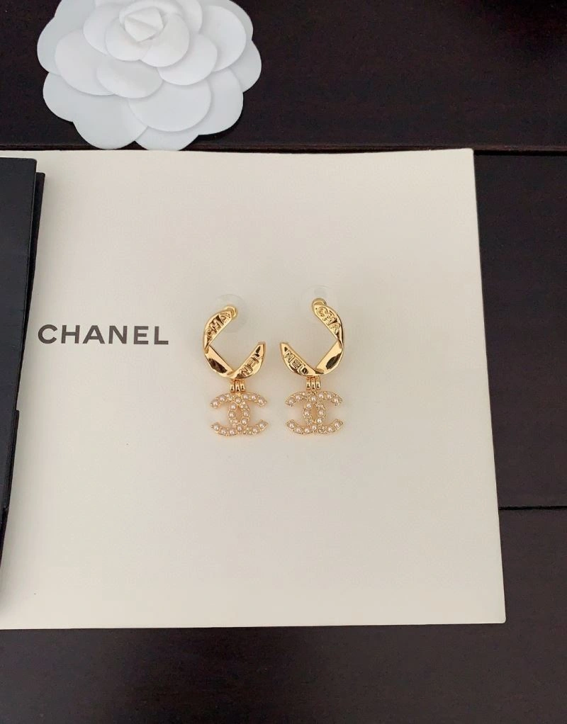 Chanel Earrings Chic 228934