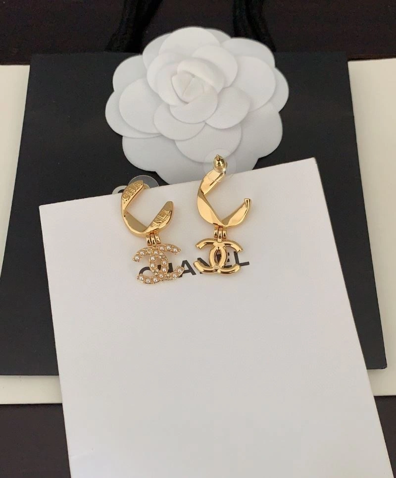 Chanel Earrings Chic 228934