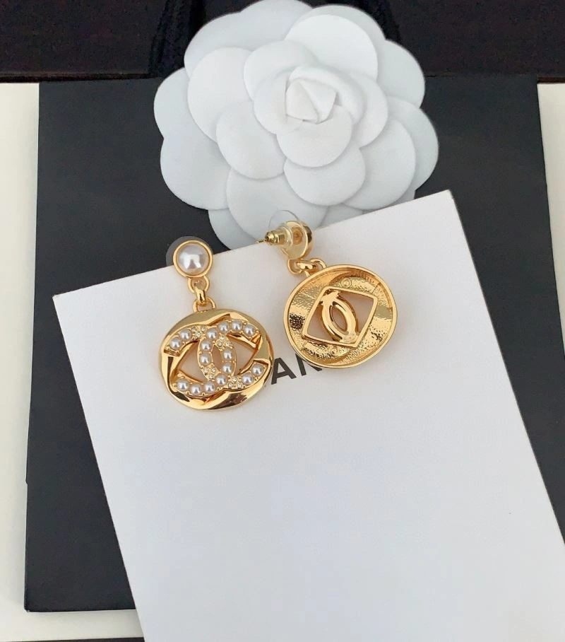 HighQuality Chanel Earrings 228980