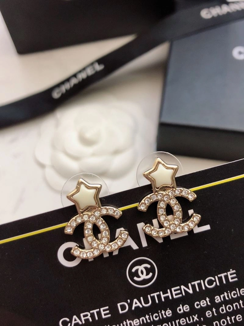 Resilient Chanel Earrings 228908