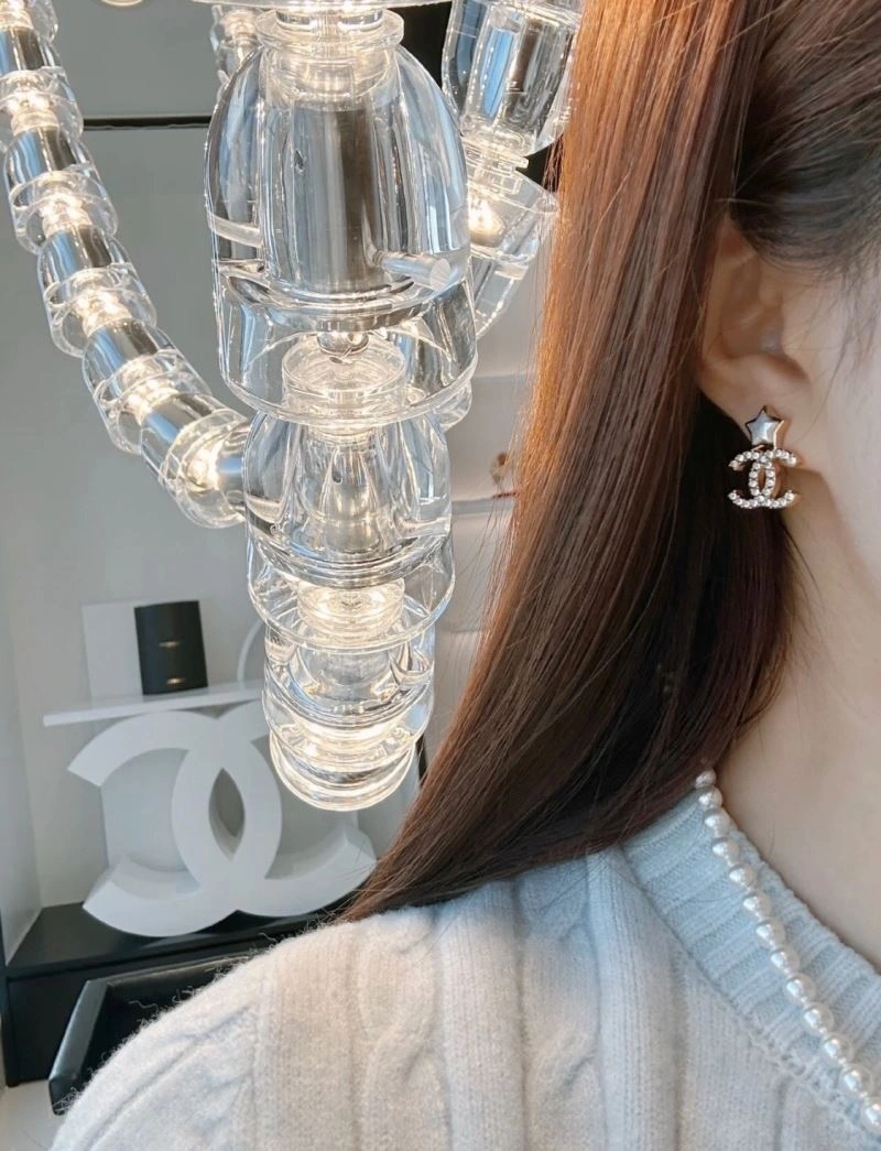 Resilient Chanel Earrings 228908