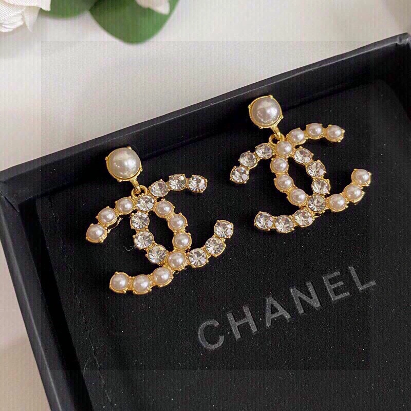 Chanel Earrings Affordable 228893