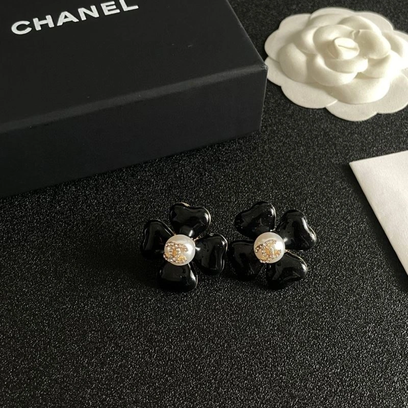 Vibrant Chanel Earrings 229007