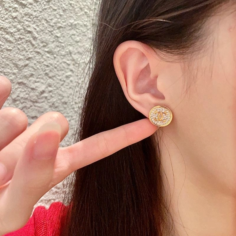 Sustainable Chanel Earrings 228894