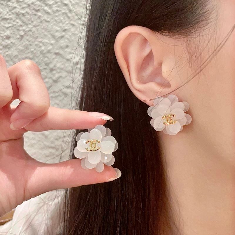 MoistureWicking Chanel Earrings 228933