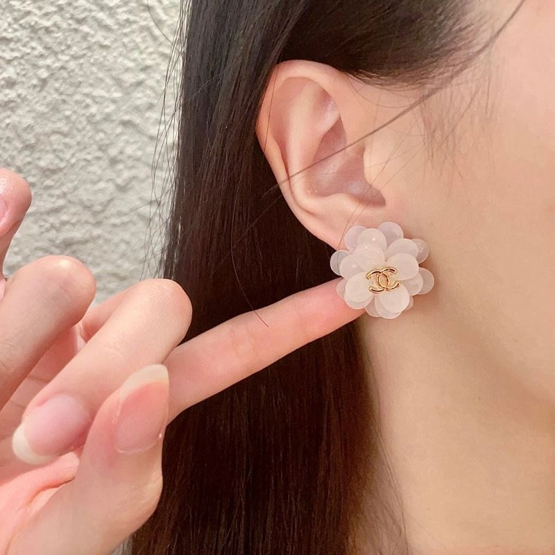 MoistureWicking Chanel Earrings 228933