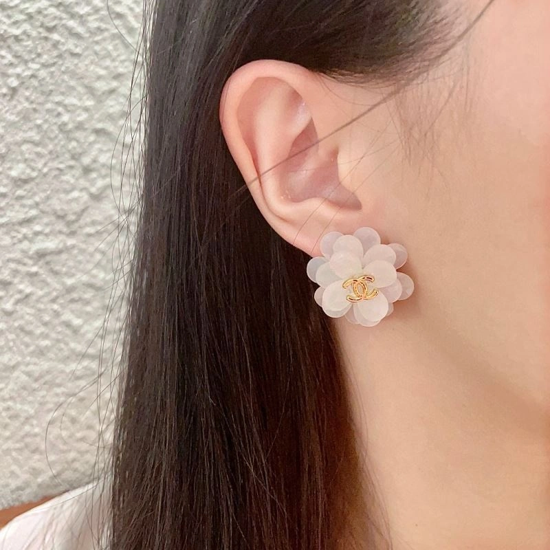 MoistureWicking Chanel Earrings 228933