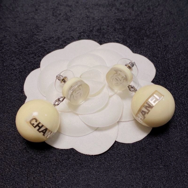 Chanel Earrings Neat 228887
