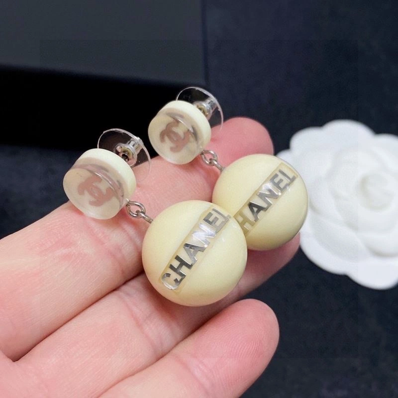 Chanel Earrings Neat 228887