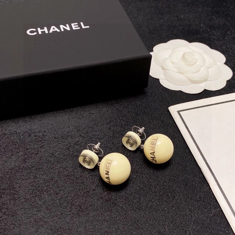 Chanel Earrings Neat 228887