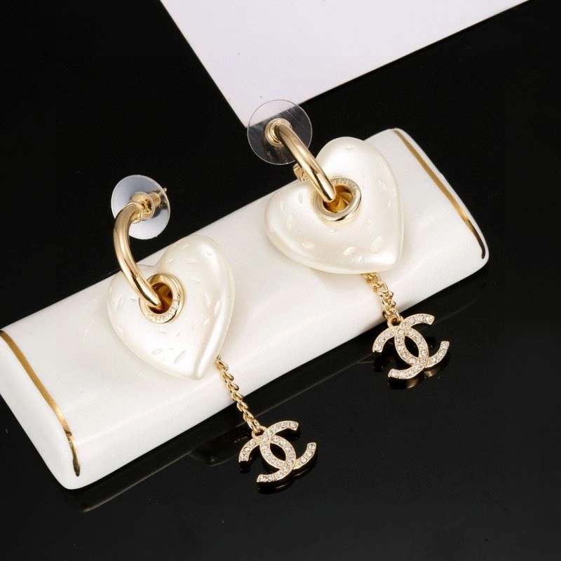 Breathable Chanel Earrings 228935