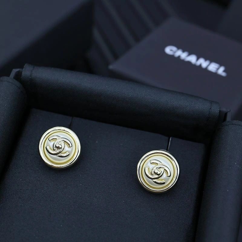 Chanel Earrings Sophisticated 228902