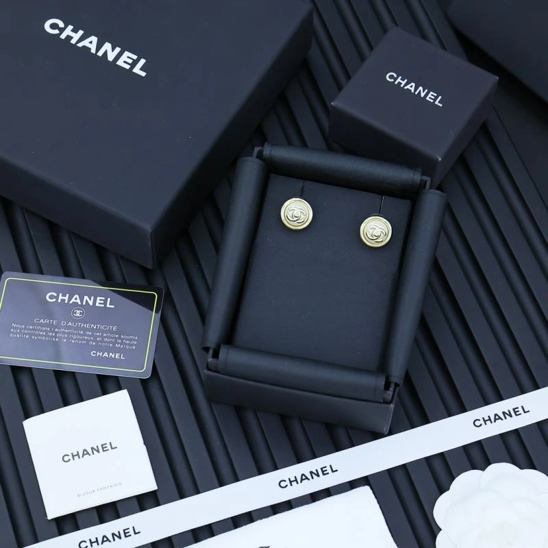 Chanel Earrings Sophisticated 228902