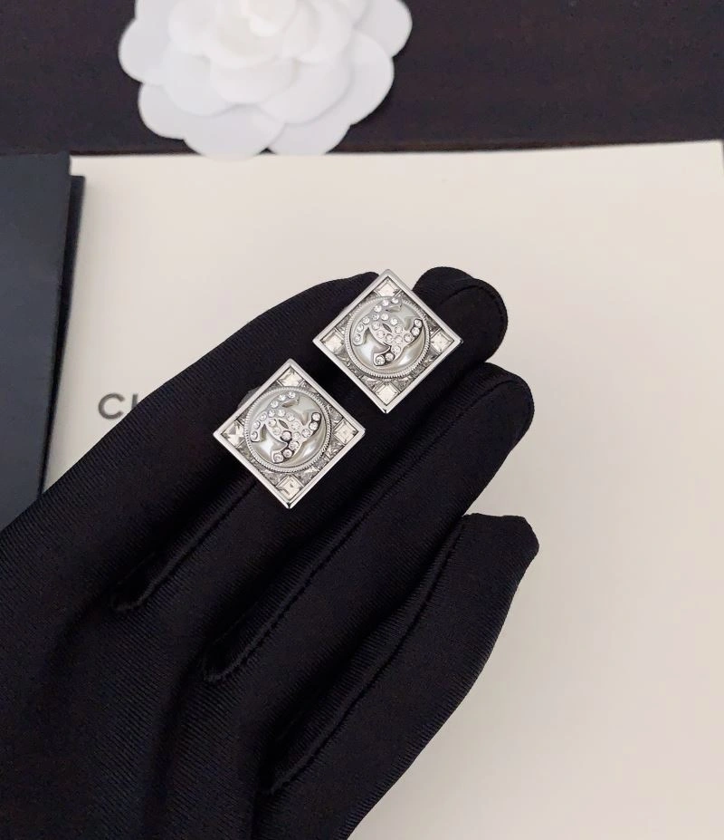 Attractive Chanel Earrings 228878