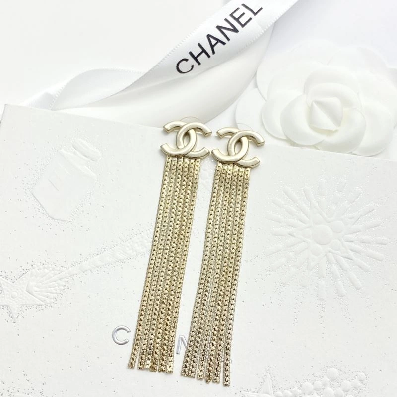 Lightweight Chanel Earrings 228897