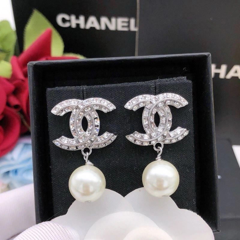 Chanel Earrings HighQuality 228873