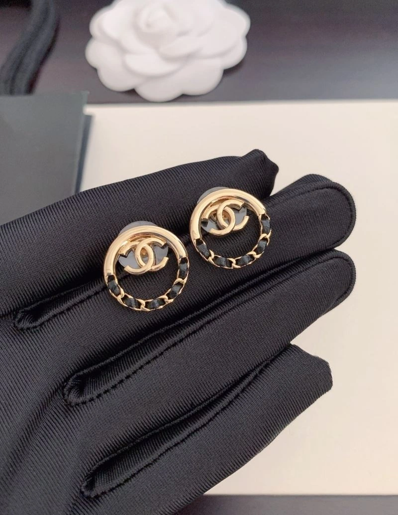 Snug Chanel Earrings 228915