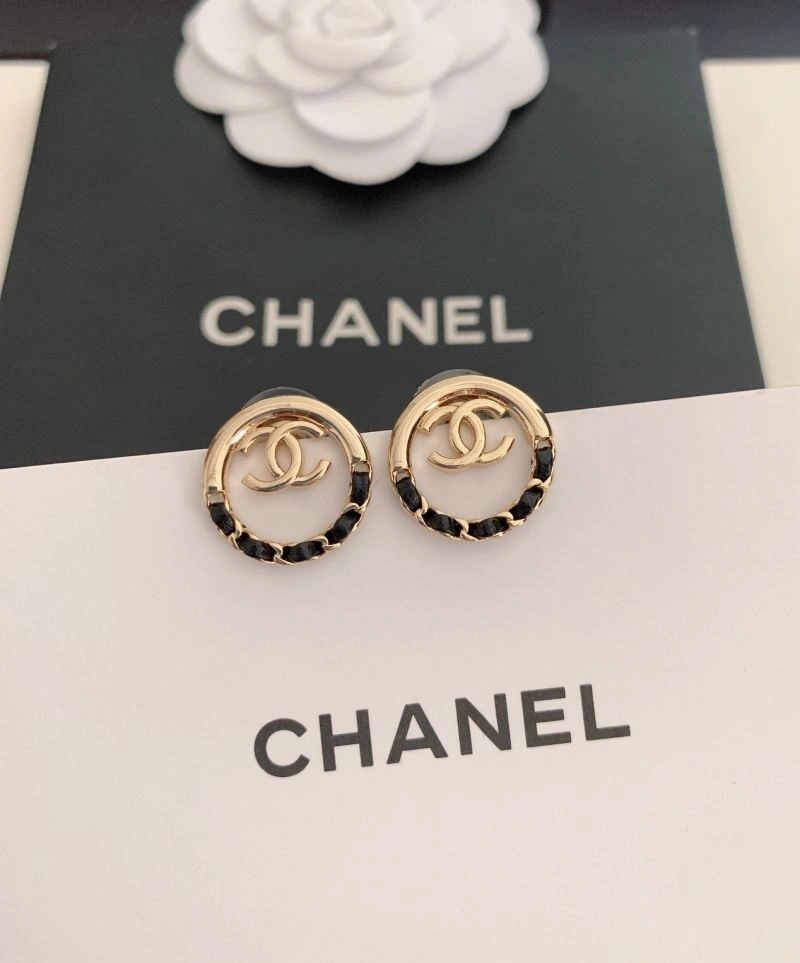Snug Chanel Earrings 228915