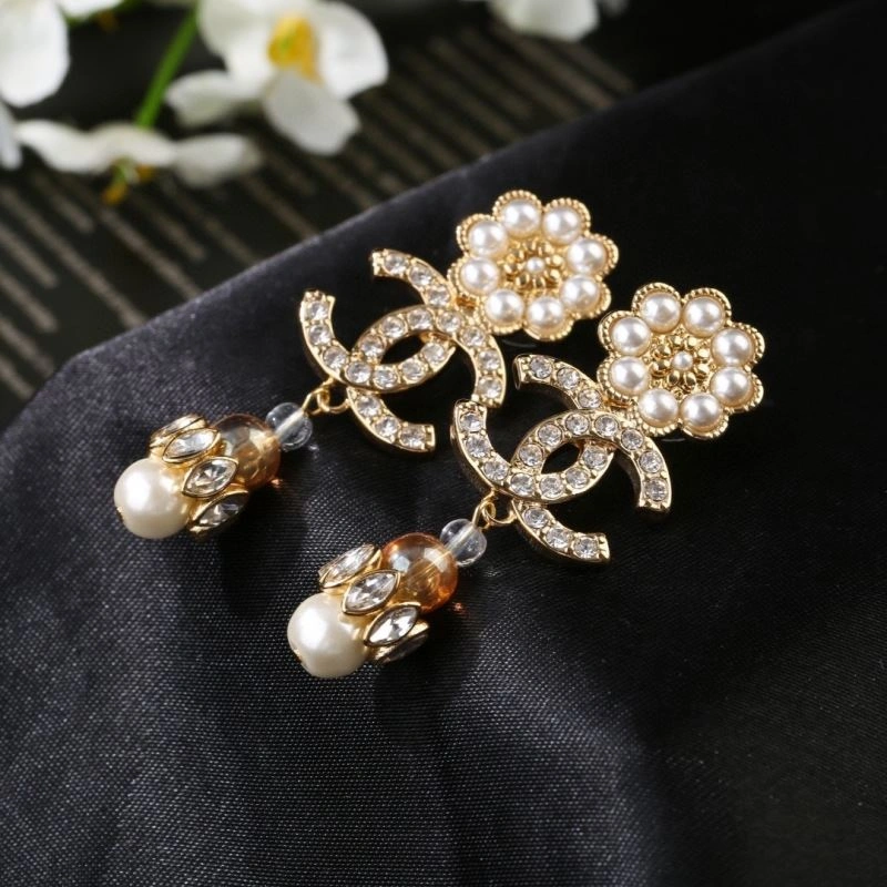 Chanel Earrings SmoothTexture 228874