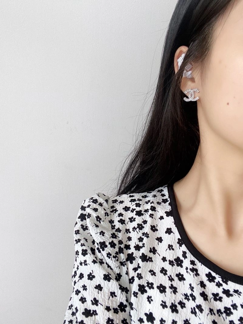 SoftTouch Chanel Earrings 228989