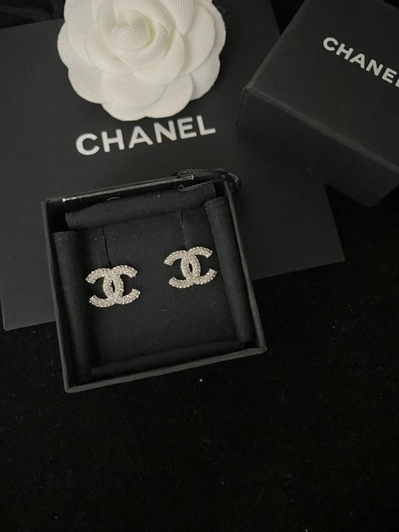 SoftTouch Chanel Earrings 228989
