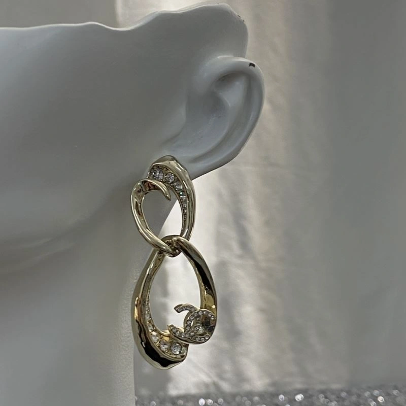 Youthful Chanel Earrings 228886