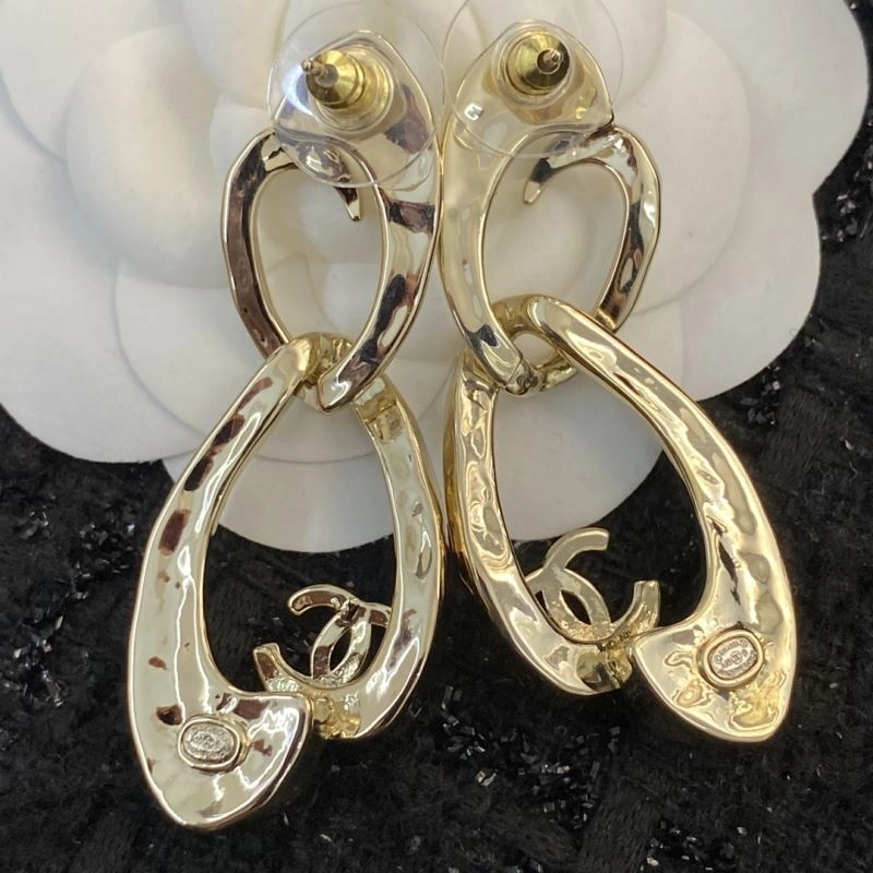 Youthful Chanel Earrings 228886