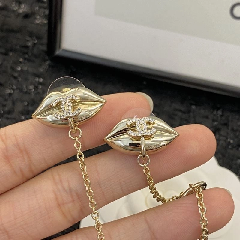 Chanel Earrings TravelReady 228901