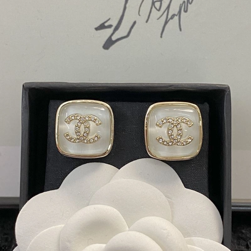 Chanel Earrings Lightweight 228856