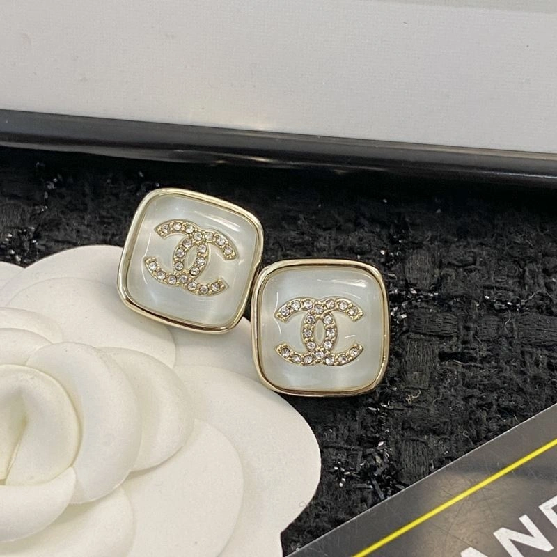 Chanel Earrings Lightweight 228856