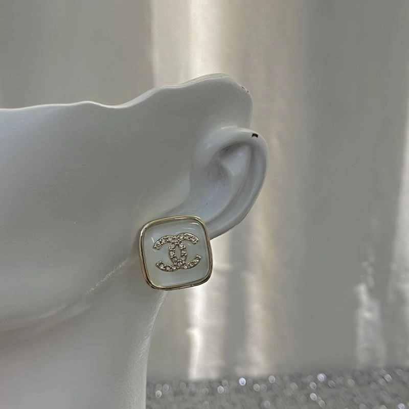 Chanel Earrings Lightweight 228856