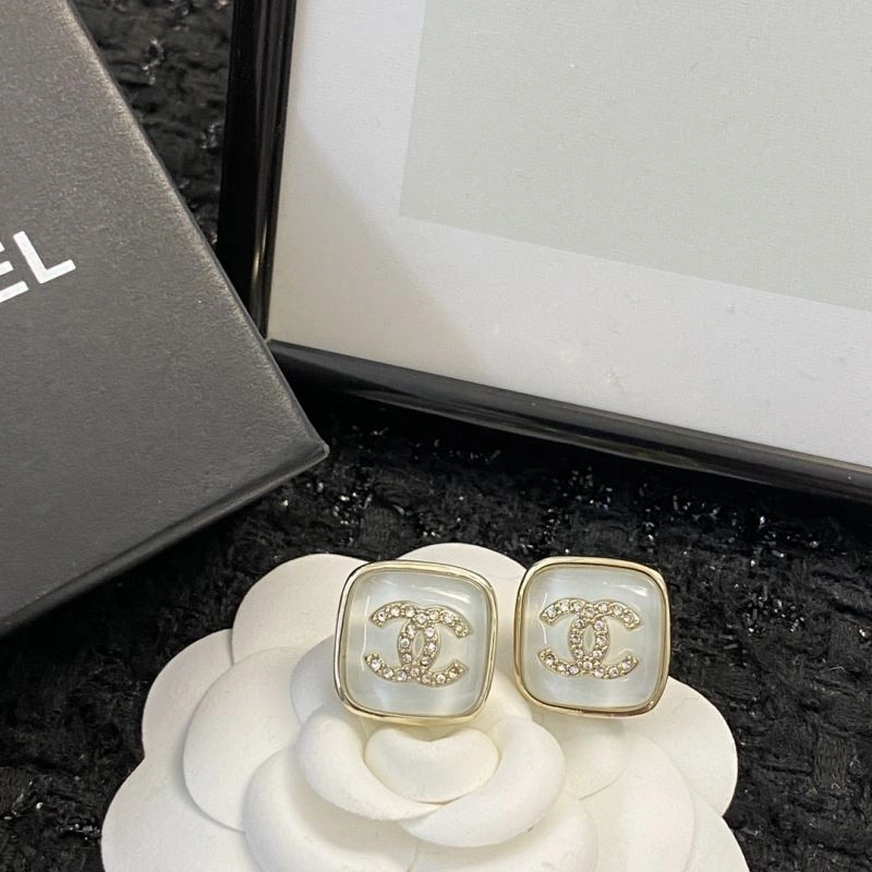 Chanel Earrings Lightweight 228856