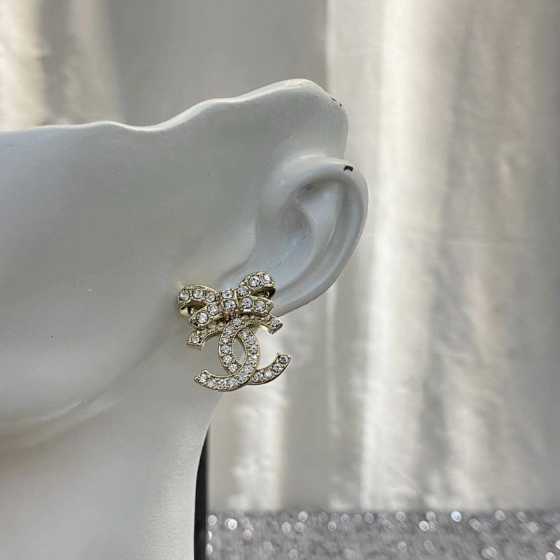 Affordable Chanel Earrings 228880