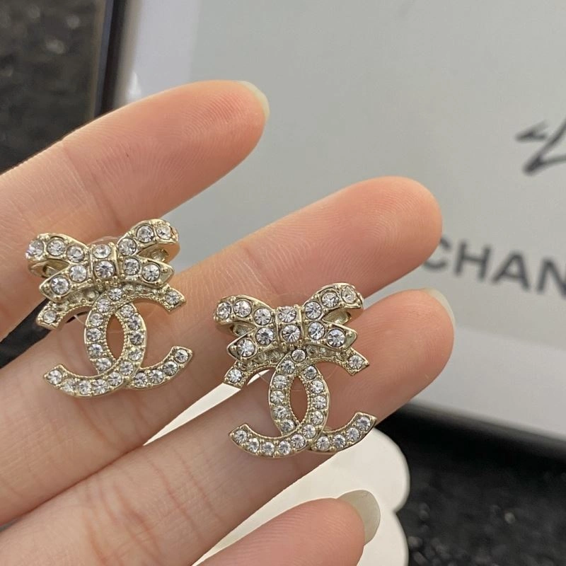 Affordable Chanel Earrings 228880